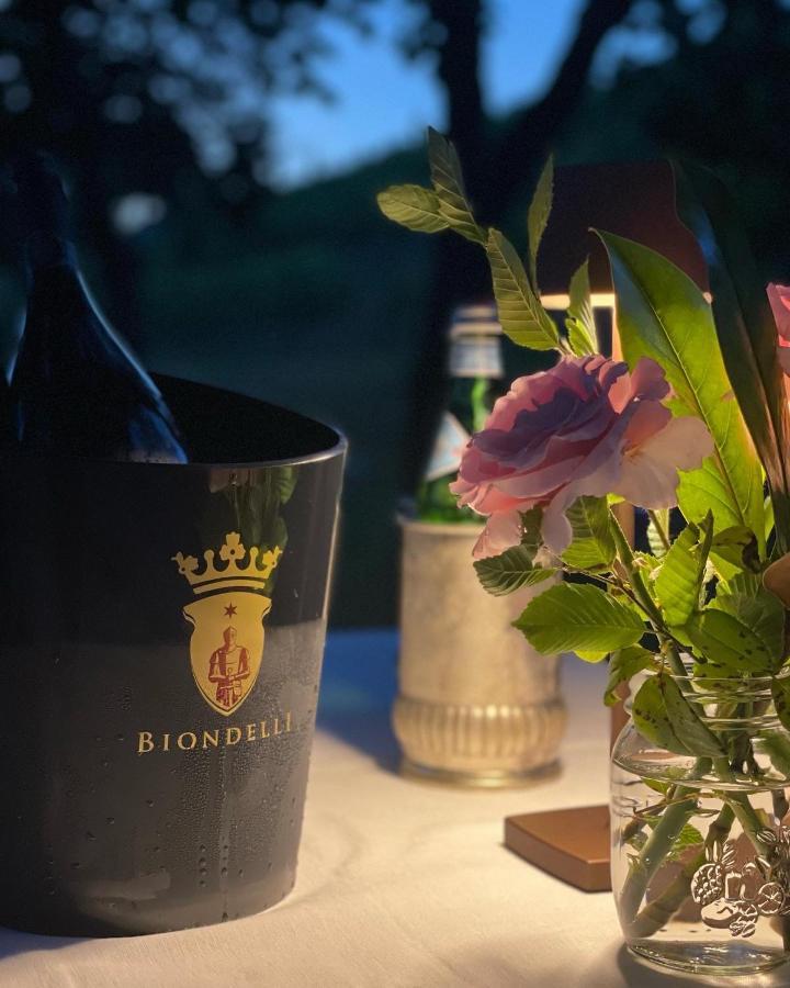 Villa Biondelli Wine & Suites Cazzago San Martino Luaran gambar